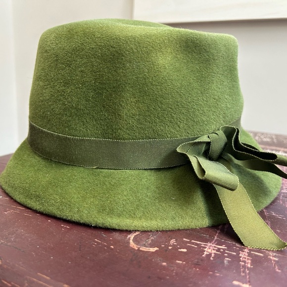 Vintage Green Velour Hat - Picture 1 of 6